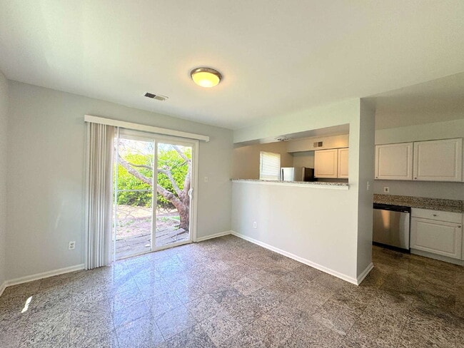 Photo - Charming Townhome with Modern Touches & Commuter Convenience!