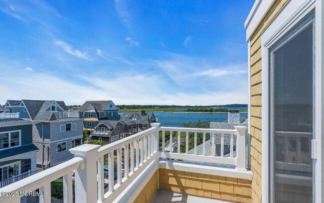 5 Shrewsbury Way