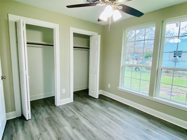 Photo - 602 Majestic St