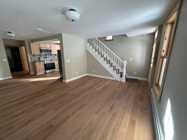 Photo - 900 Rose St House