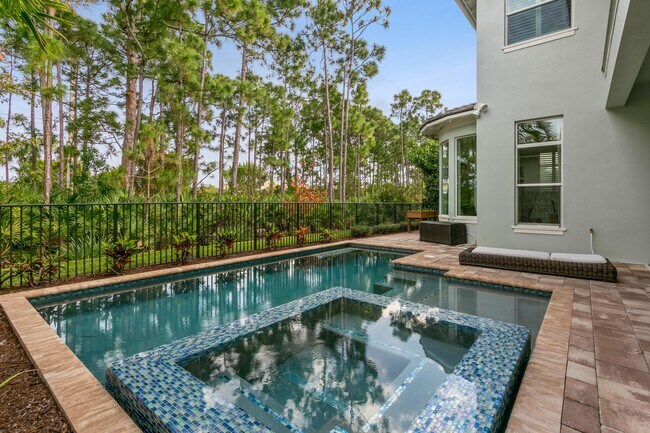 Photo - 1098 Faulkner Ter