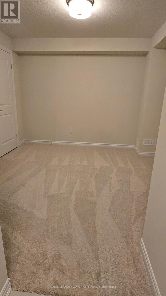 Photo - 620 Colborne St W