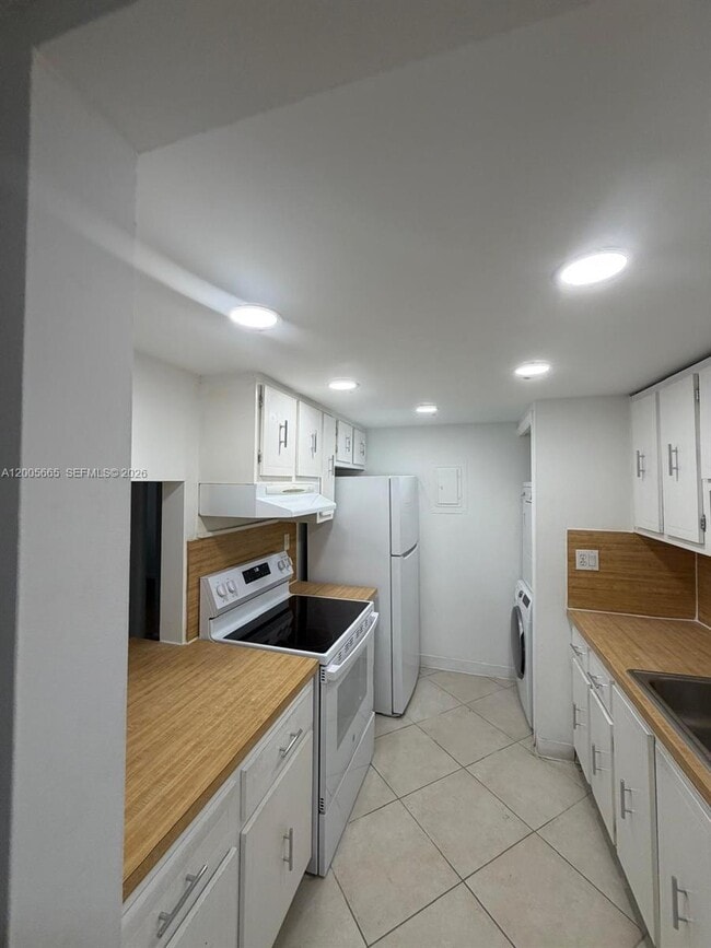 Photo - 220 Lakeview Dr Unidad 203