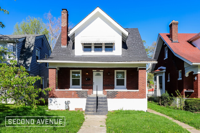 Photo - 646 S 43rd St House