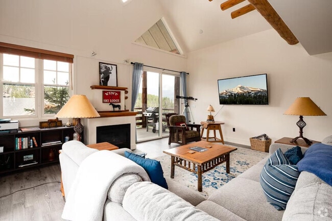 Building Photo - c1 Saddle Ridge Rd Rental