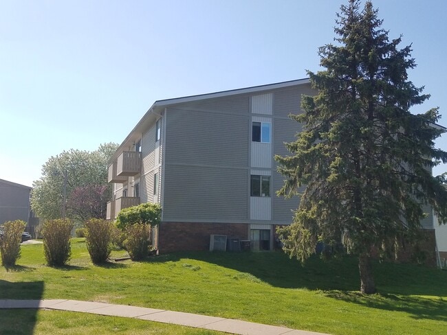 Kimberly Club Apartments