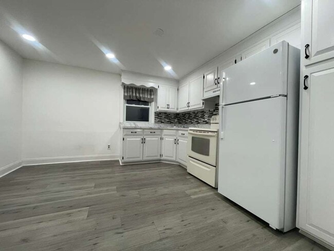 Building Photo - 101 Atlantic Ave Unit 2nd floor