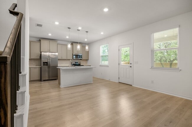 Photo - Spacious 4 Bed / 3 Bath in Liberty Hill – Quartz Kitchen, Hot Tub + Flexible W/D Option