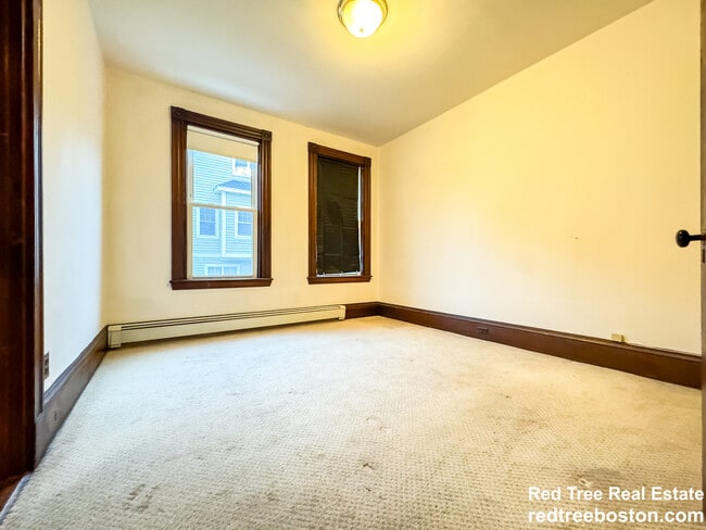 Photo - 86 Chestnut St Unit 3-bed 1-bath Brookliine