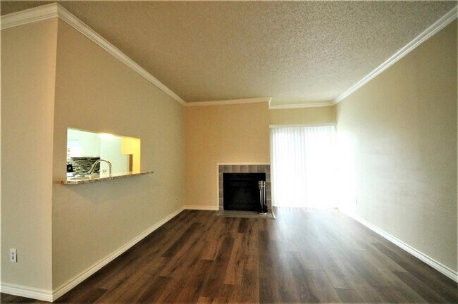 Photo - 12166 Metric Blvd Unit 279
