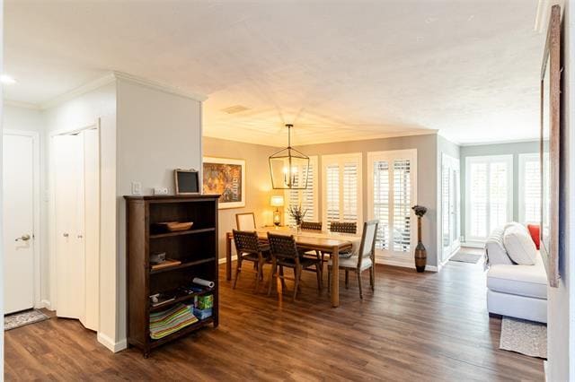 Building Photo - 3000 Townbluff Dr