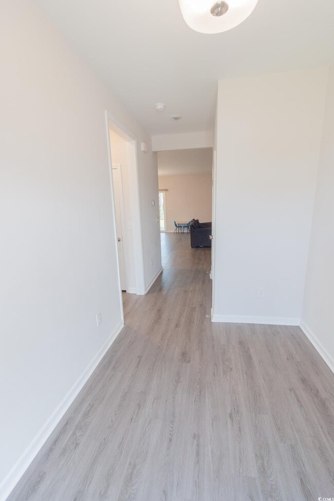 Photo - 508 Shellbark Dr