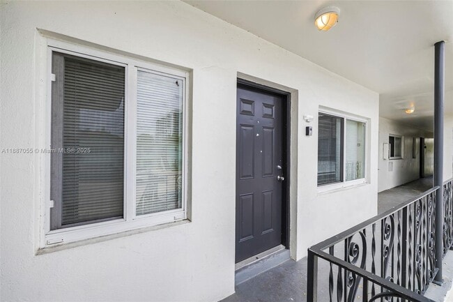 Photo - 520 NE 82nd Terrace Unidad 9