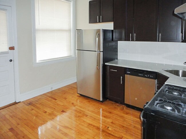 Photo - 3637 N Paulina St Unit 2