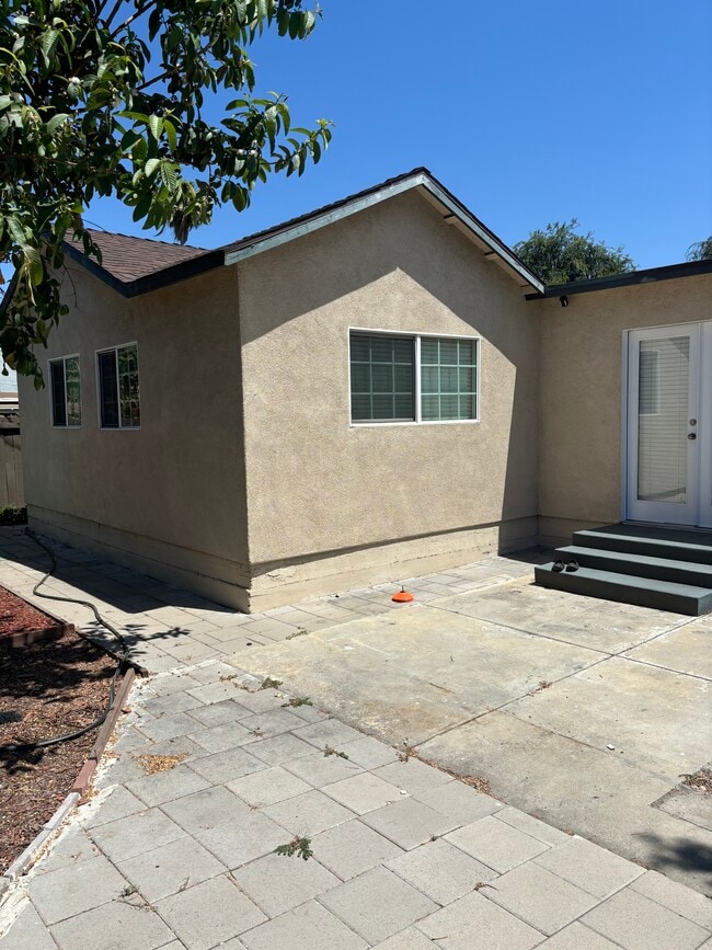 Photo - 3641 W Ash Ave