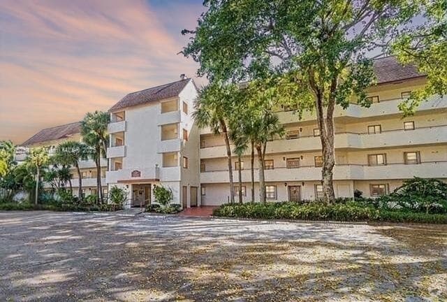 Building Photo - 12524 Shoreline Dr Unit H104 Rental