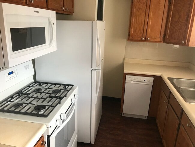 Photo - 115 S Beverly Ave