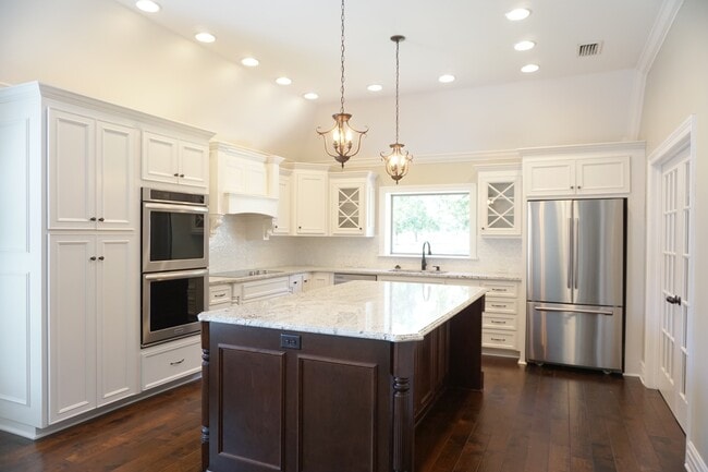 Photo - 4585 San Saba Dr