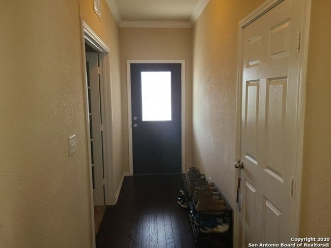 Photo - 4 Bedroom w/Office & Gameroom!