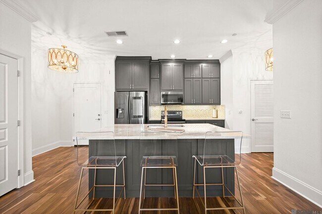 Photo - 7707 Bluebonnet Blvd Unidad 314