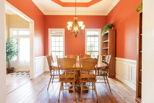 Photo - Spacious 4-Bedroom, 3-Bath Home with Large Screened-In Porch & Modern Features in Hahira, GA