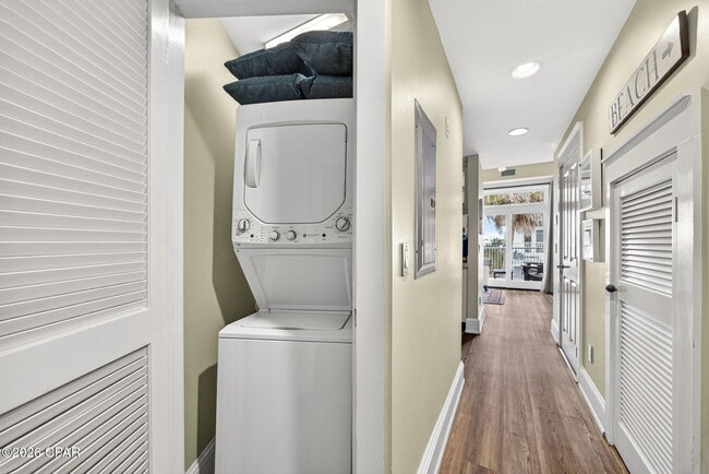 Photo - 111 Carillon Market St Unit 303