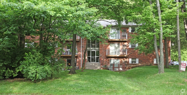 3811 Rohling Oaks Dr