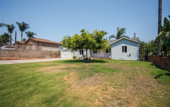 19170 Envoy Ave