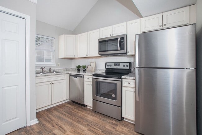 Photo - 3 bedroom loft style townhome Unit 347 Crown Point Dr.