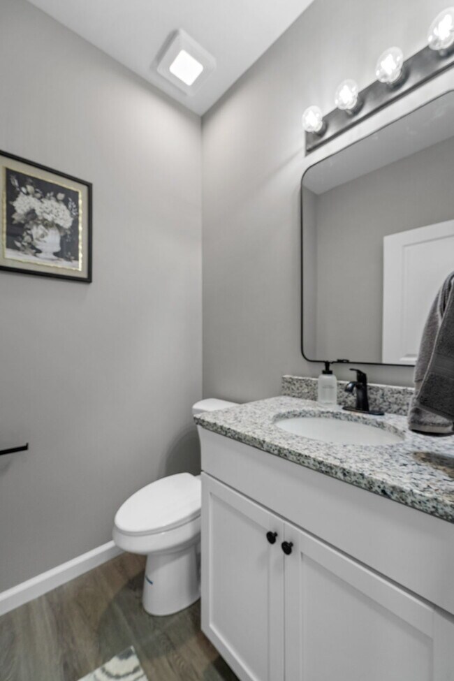 Photo - 209 A Jimmy H Dr