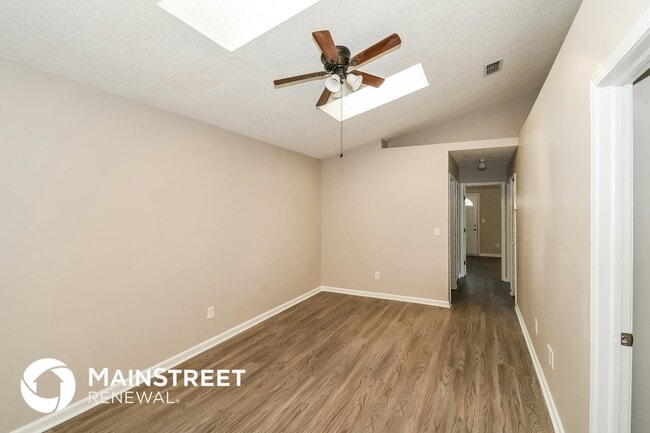 Photo - 5118 Somerton Ct