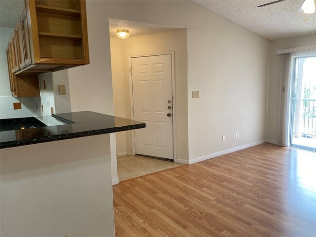 Photo - 2121 Hepburn St Unit True