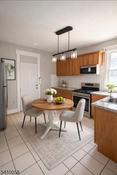 Photo - 32 Rosehill Pl Unit 2