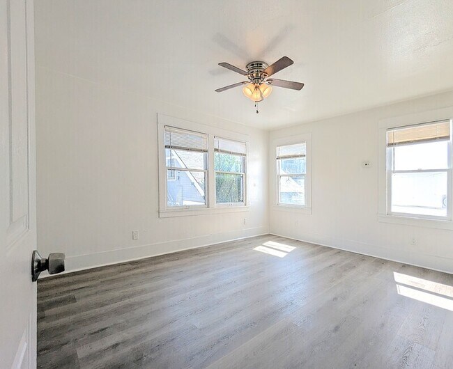 Photo - 419 N Virginia Ct