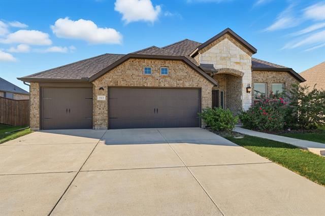 Building Photo - 513 Oleander Dr