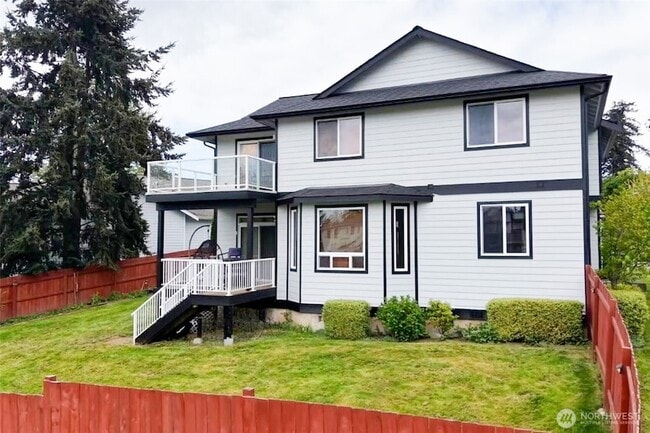 2290 Seaside Dr