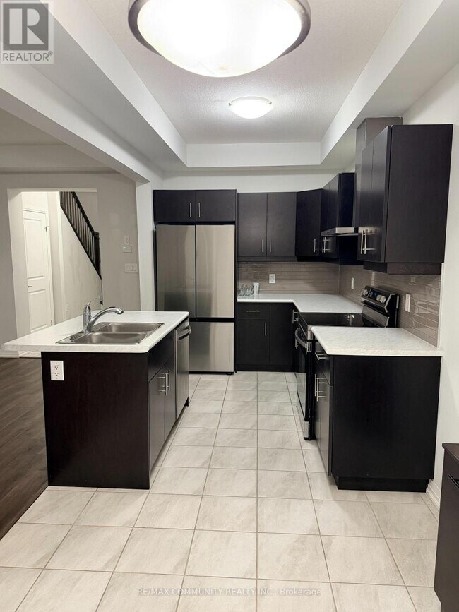 Photo - 86 Bur Oak Dr