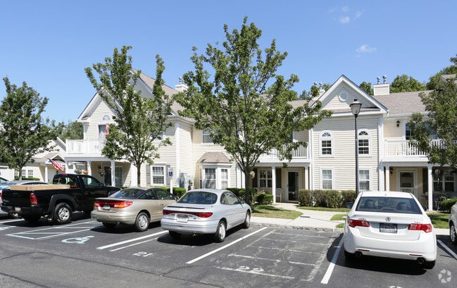 Greenview Commons 55+