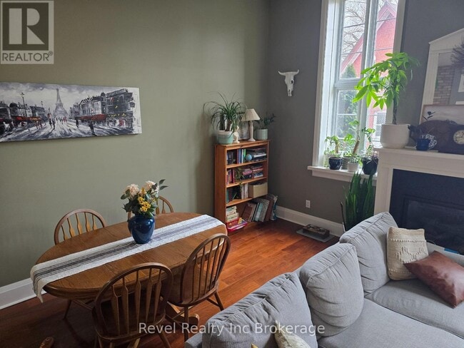 Photo - 81 Broadway St Unité 105