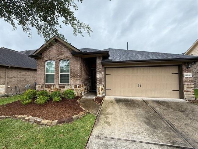 Photo - 19319 Anchor Bay Ln Casa