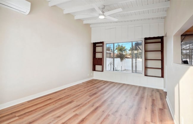 Photo - 313 E Silva St