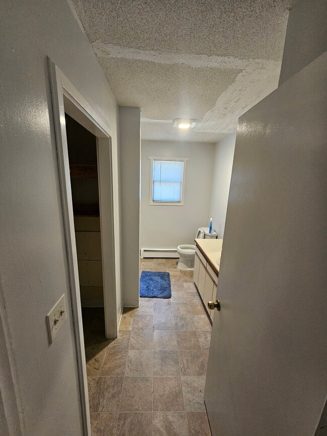 Photo - 62 Woodland St