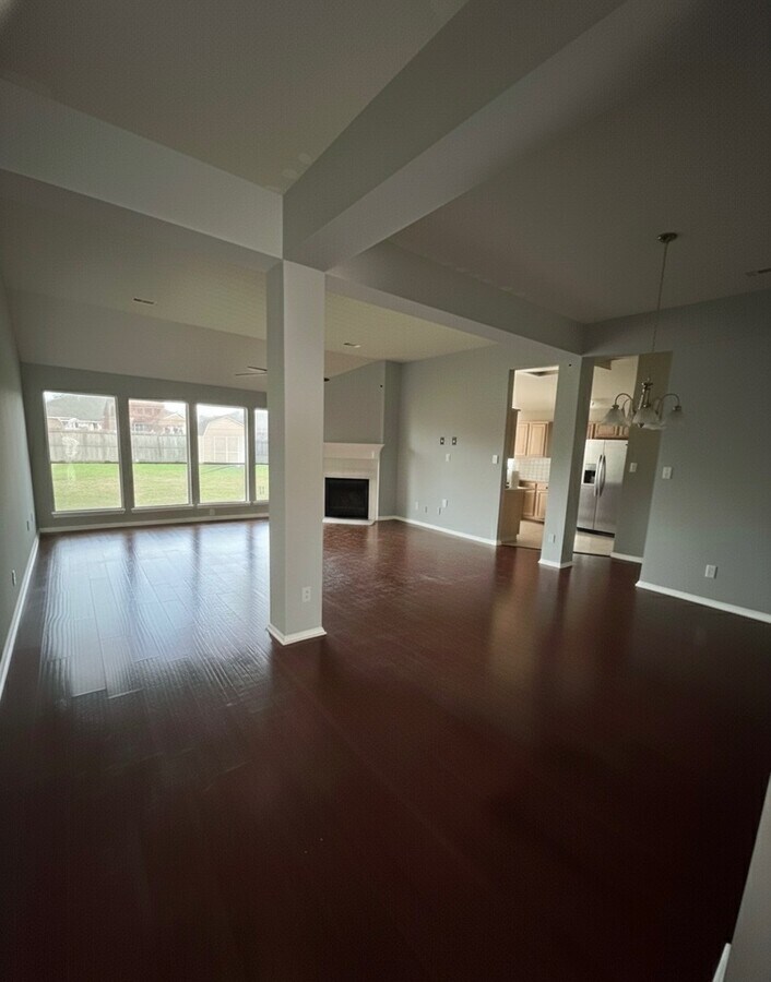 Photo - 3615 Somerton Dr