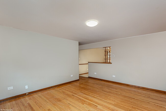 Photo - 3619 W 120th St