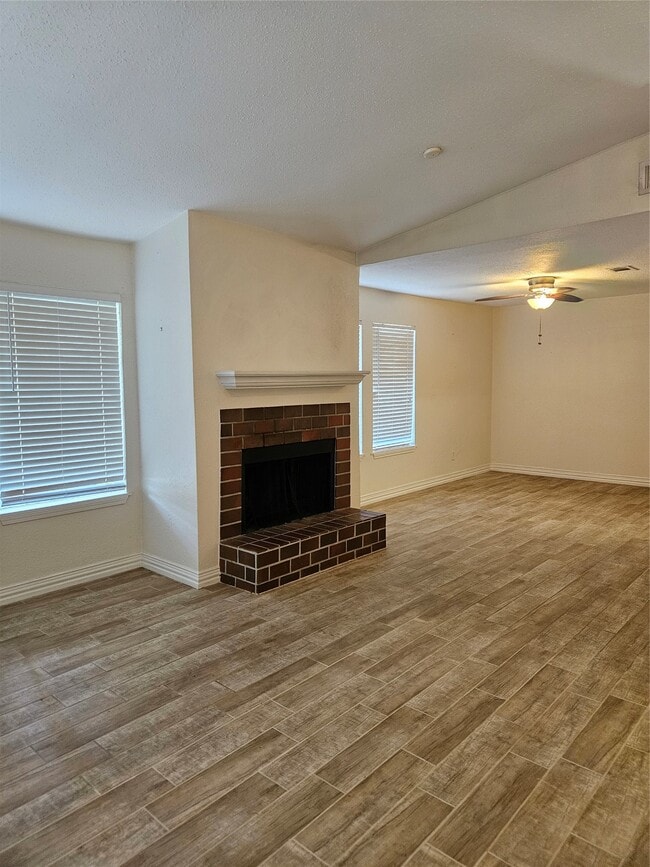Photo - 7832 Green Lawn Dr Unit 7832