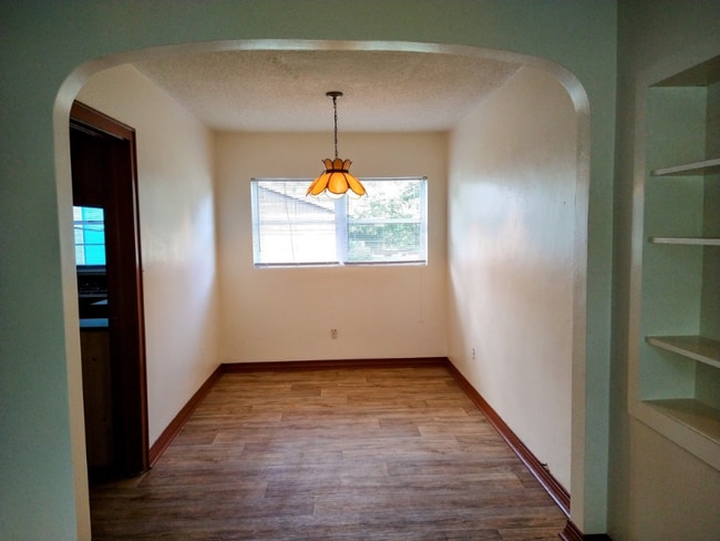 Photo - 3300 St Johns Ave