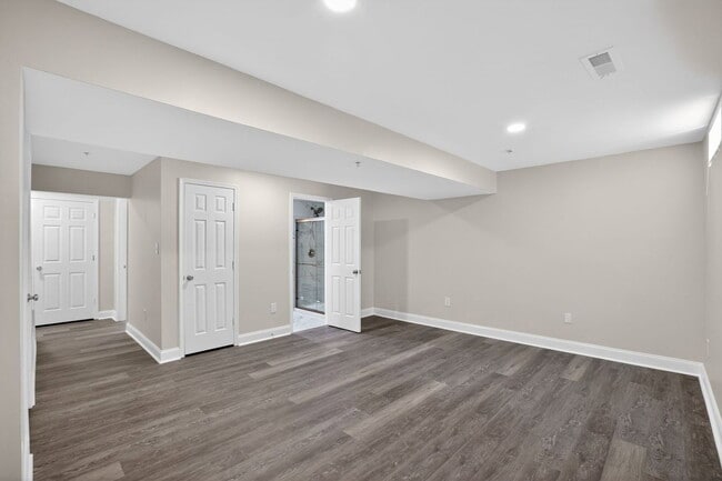 Photo - 2736 Albermarle Pl