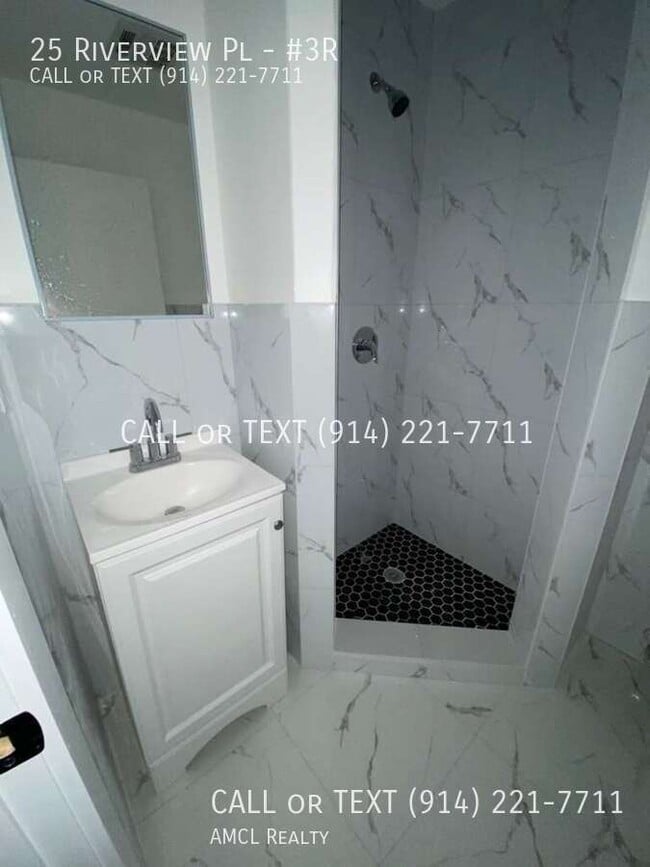 Photo - 25 Riverview Pl Unit #3R