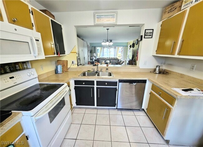 Photo - 1448 Churchill Cir Unit S103