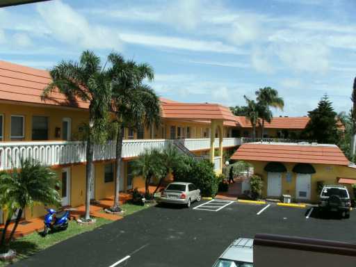 Parking Area - THE DANIA PLACE Apartments